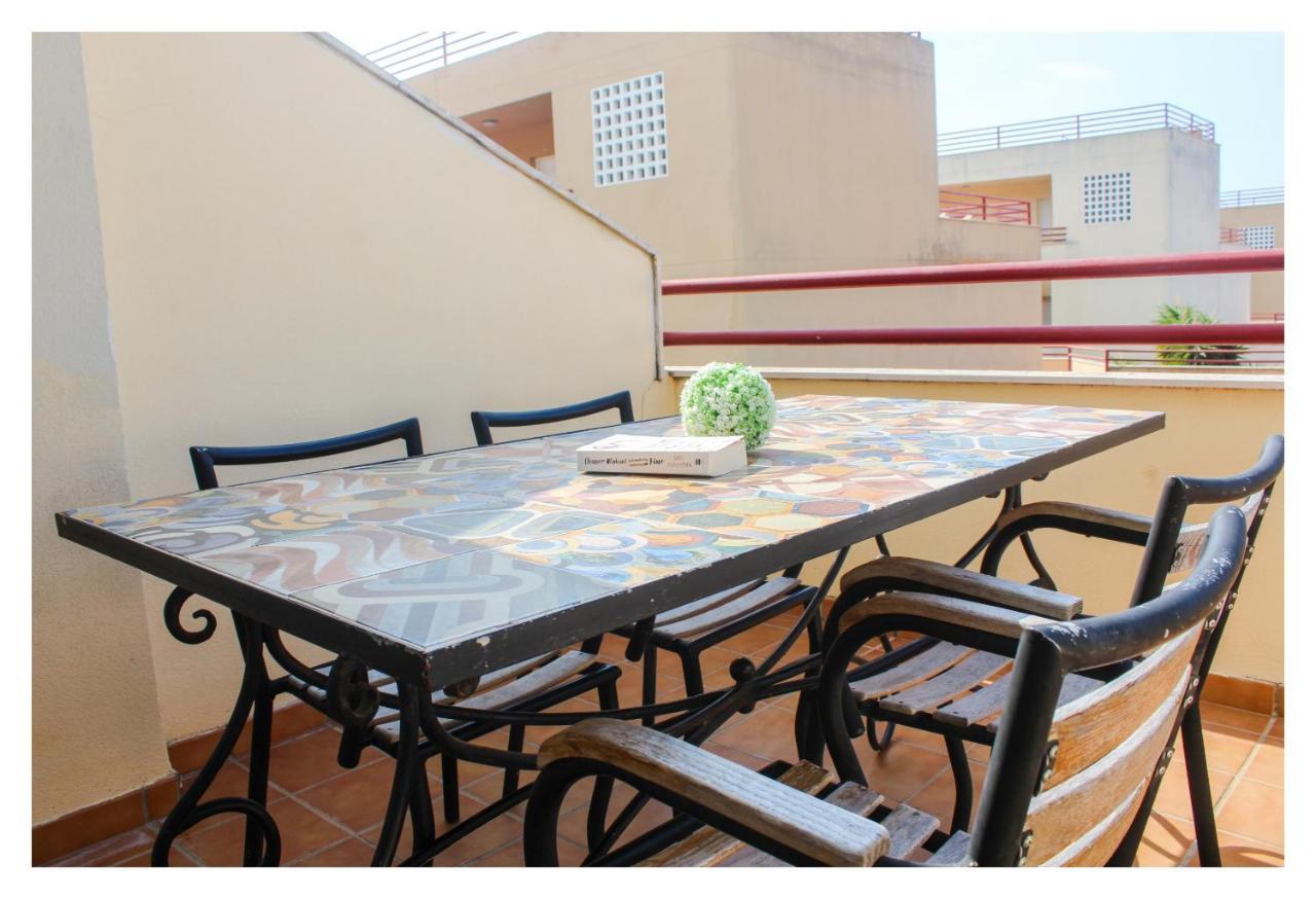 Apartamentos Inma Mayor En Primera Linea De Playa, Con Parking Y Piscina Los Canos De Meca Exterior photo