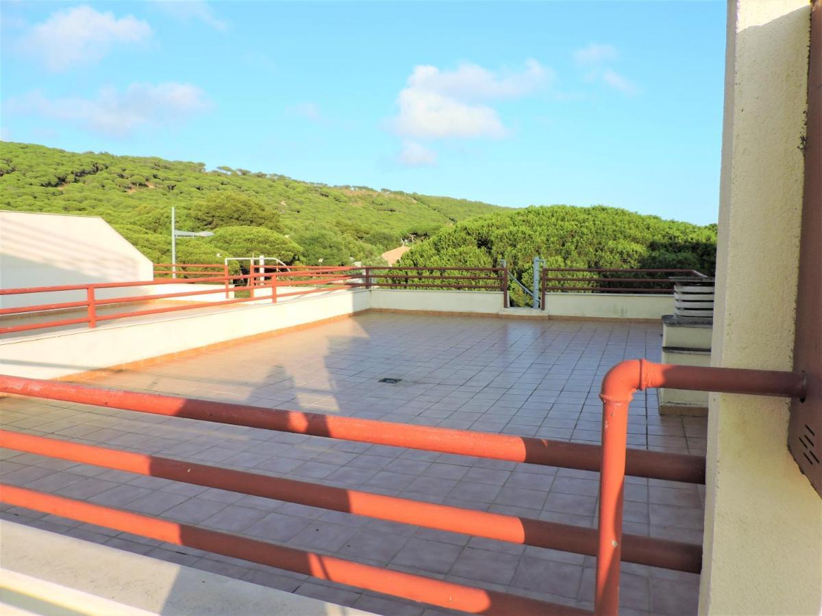 Apartamentos Inma Mayor En Primera Linea De Playa, Con Parking Y Piscina Los Canos De Meca Exterior photo